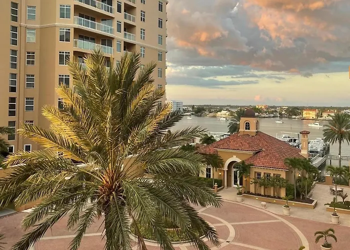 Belle Harbor 506w Panoramic Views *