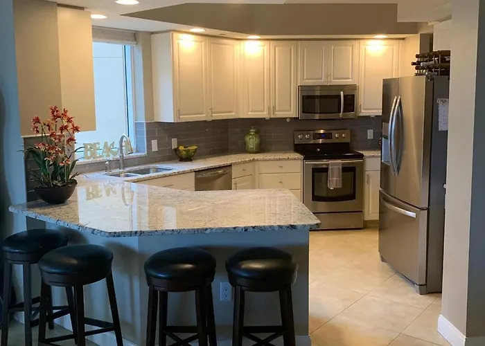 Belle Harbor 506w Panoramic Views *